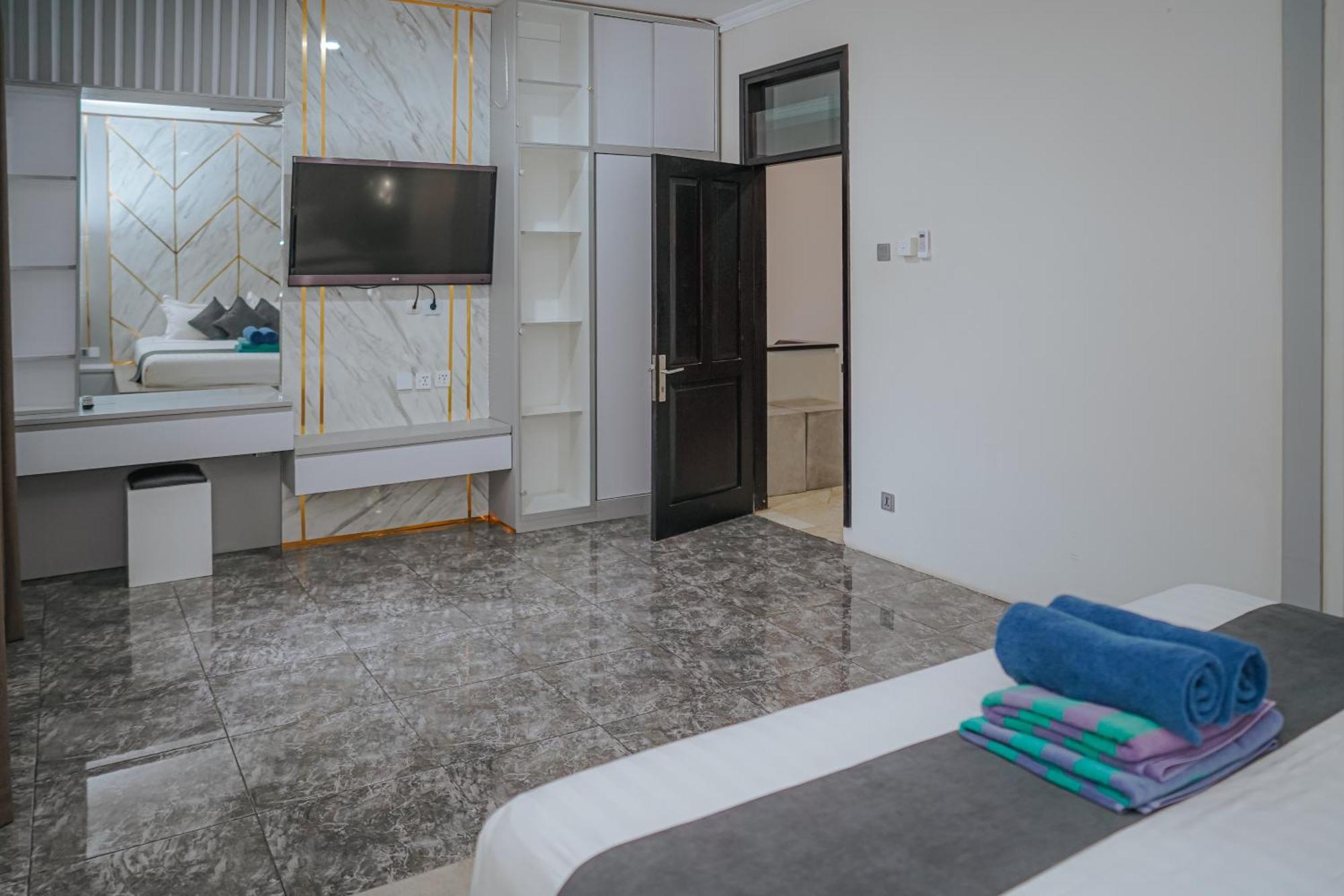4 Bedroom Villa Kuta Regency B10 Ngoại thất bức ảnh